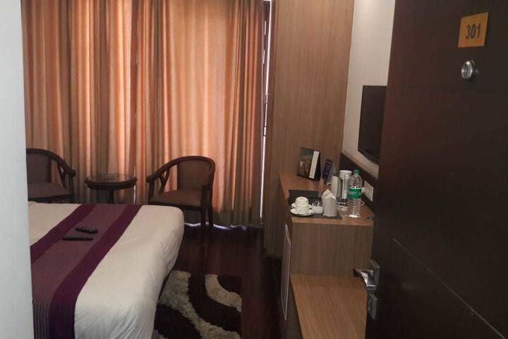 Room 19 of 21