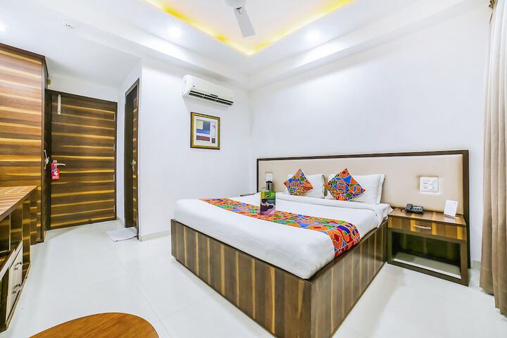 Room 20 of 34