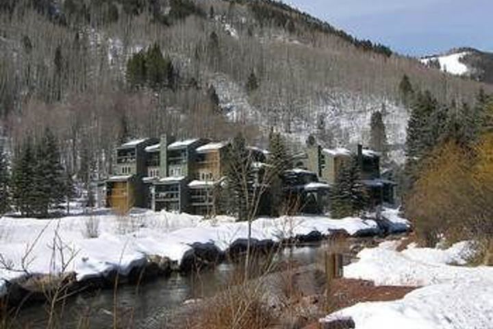 Hotel 12 of 41