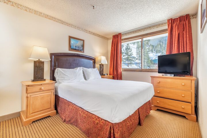 Room 14 of 48