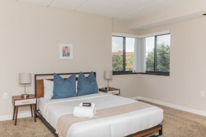 Room 299 of 307