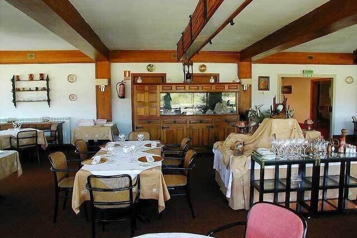Dining Photos