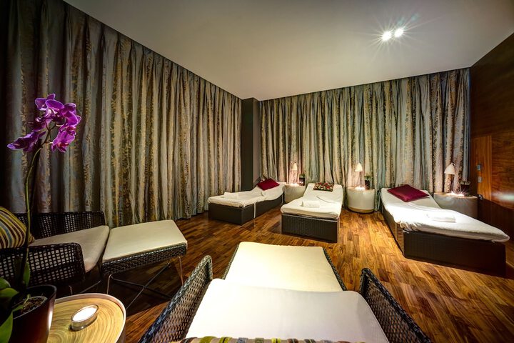 Spa 60 of 106