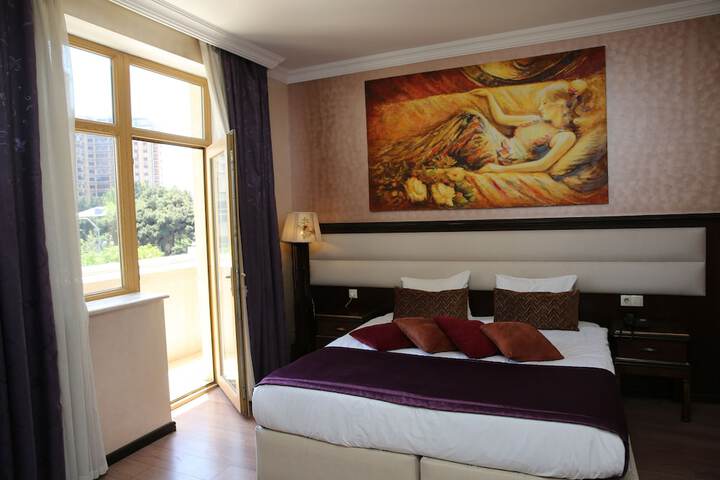 Smiths Boutique Hotel