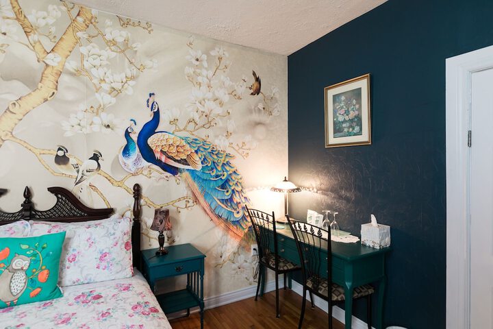 Room 17 of 71