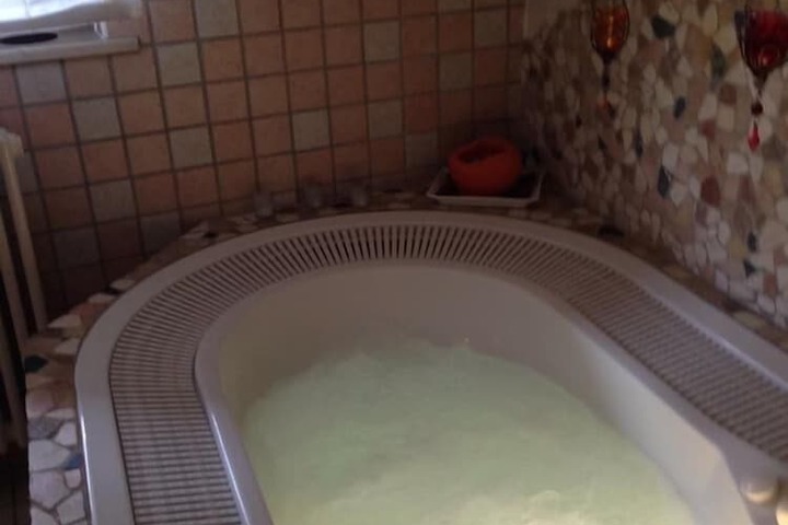 Spa 6 of 17