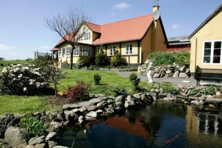 Holiday home in Aakirkeby 9