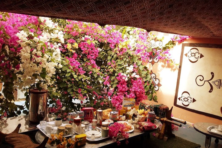 Breakfast/Coffee Service 16 of 24
