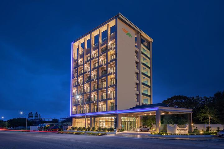 Front of property - evening/night