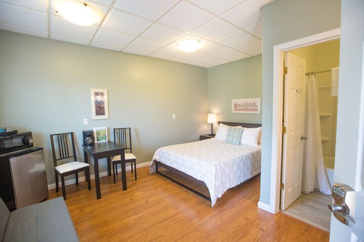 Room 9 of 61