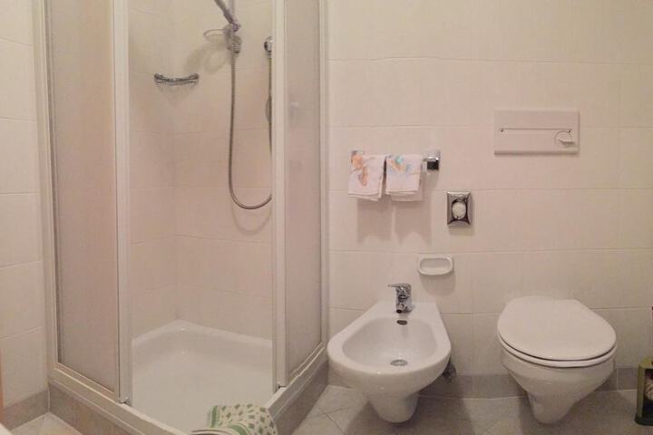 Room 29 of 52