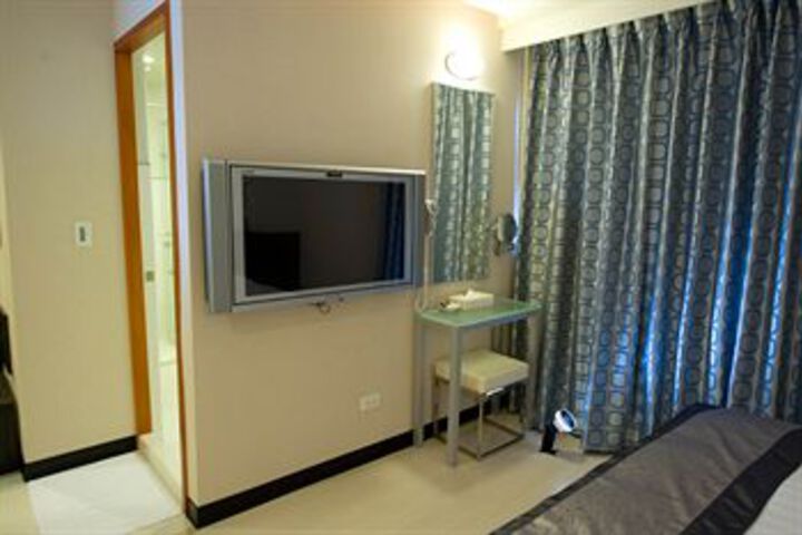 Room 31 of 41