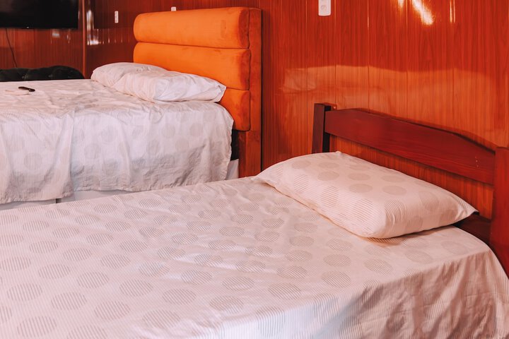 Room 3 of 18