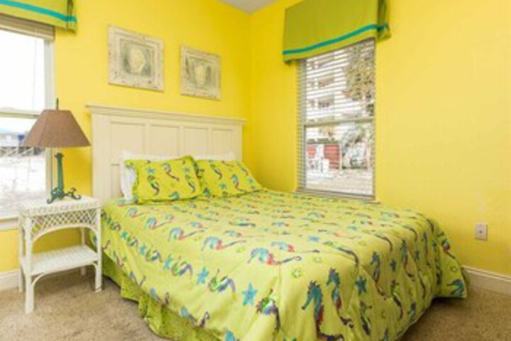 Room 43 of 46