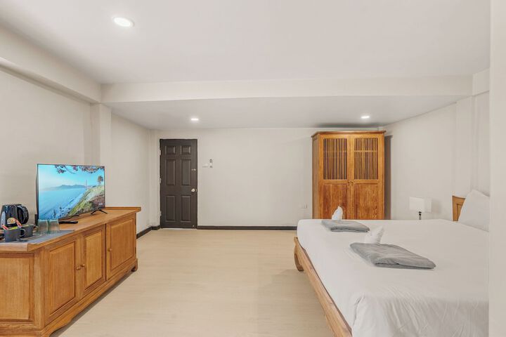Room 22 of 44