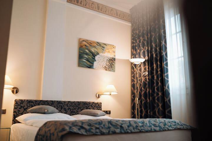 Room 45 of 81