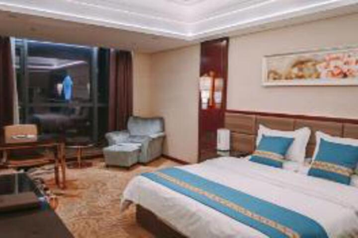 Room 21 of 23