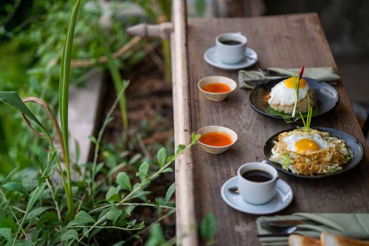 Breakfast/Coffee Service 42 of 52