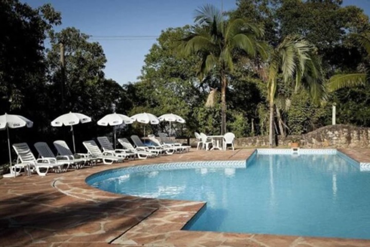 Pool Hotel