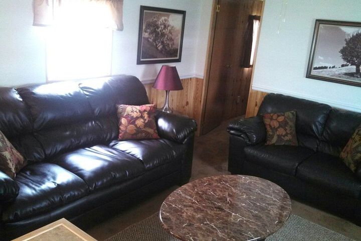 Room 5 of 16