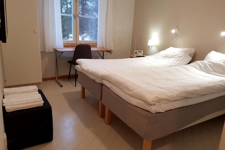 Room 8 of 62