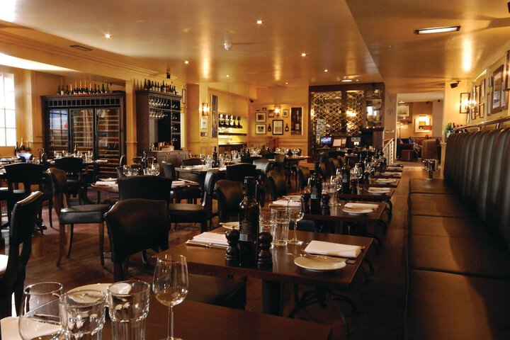 Dining 38 of 62