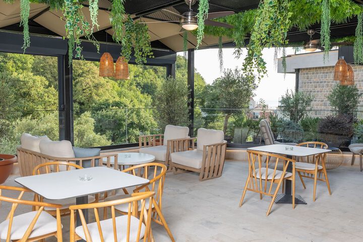 Terrace/Patio 128 of 198