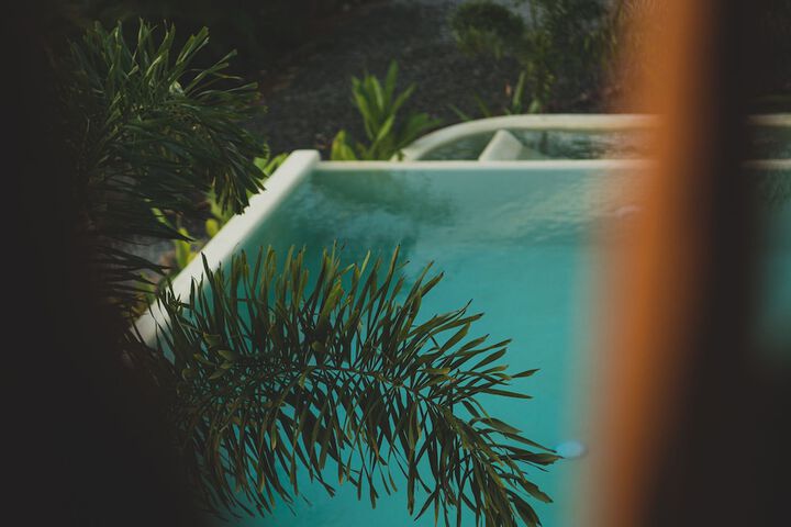 Pool 24 of 46