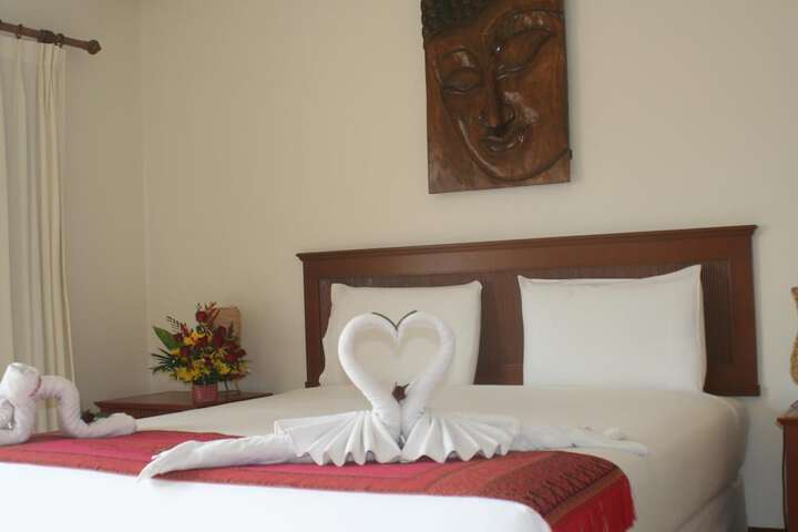 Room 6 of 43