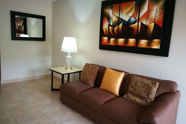 Room 40 of 61