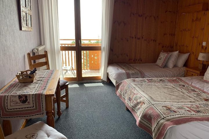 Room 27 of 67