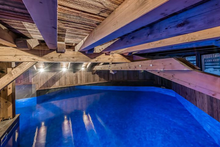 Pool 53 of 77