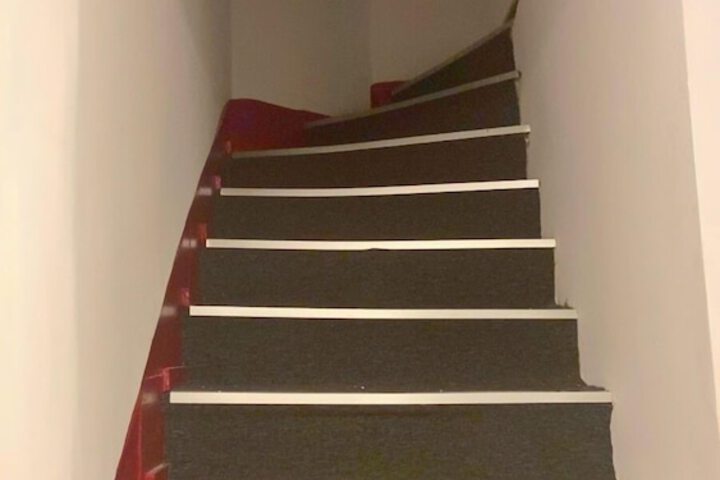 Hotel 5 of 6