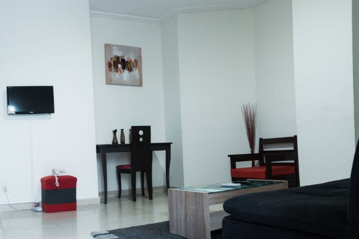 Room 8 of 39