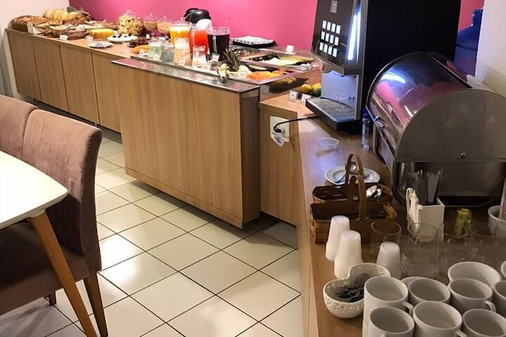 Breakfast/Coffee Service 19 of 30