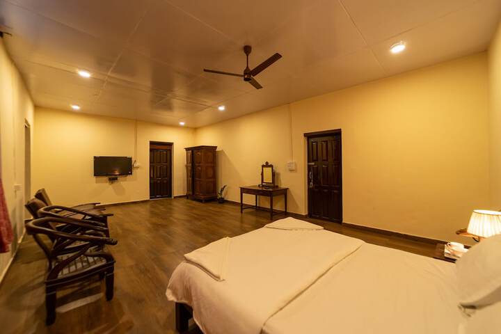 Room 17 of 29
