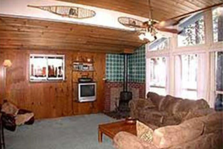 Room 6 of 6
