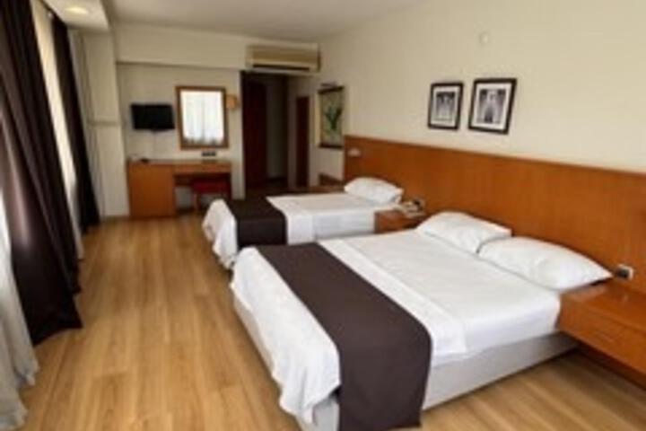 Room 40 of 59