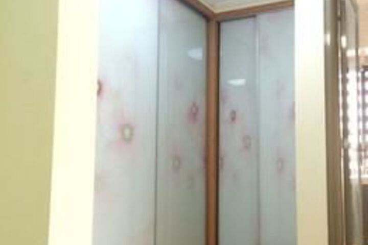 Room 7 of 40