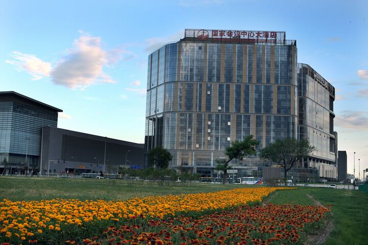 General 33 of 36