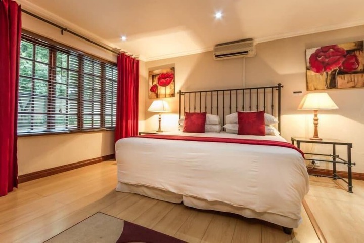 Room 21 of 83