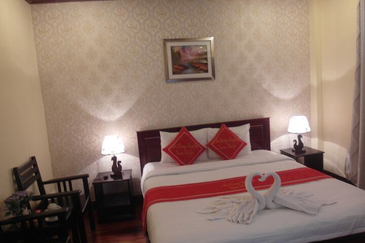 Room 35 of 68