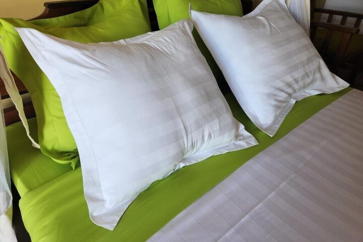 Room 4 of 22