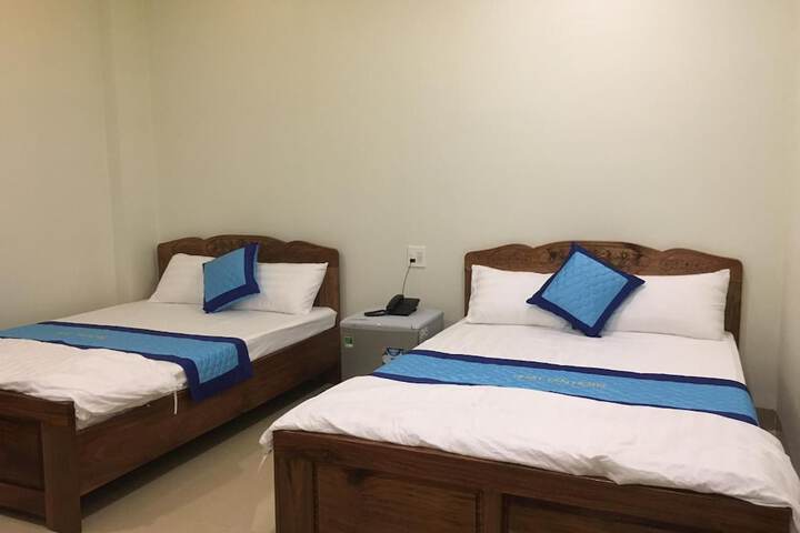 Room 18 of 37