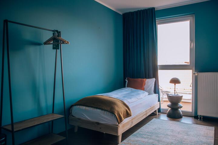 Room 21 of 25