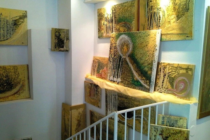 Room 12 of 20