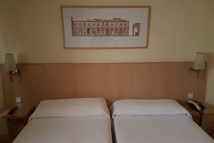 Room 6 of 69