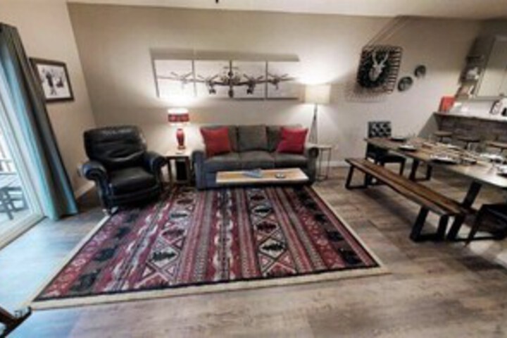 Room 12 of 27