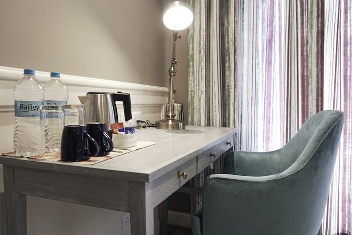 Room 45 of 158