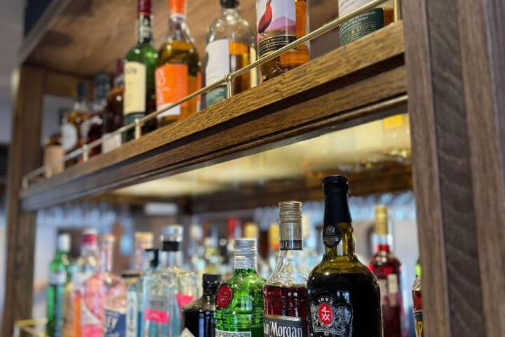 Bar/lounge
